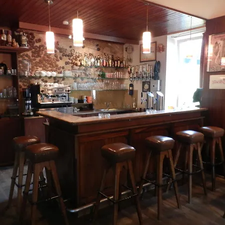 여관 Chalupub Gastehaus Felixdorf